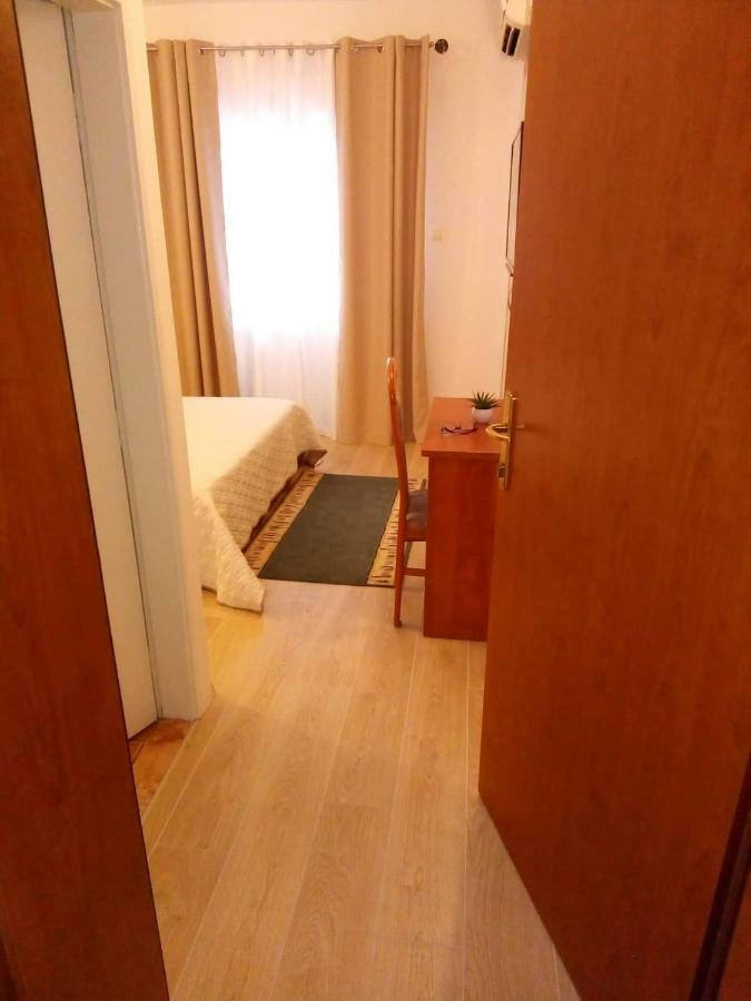 Apartments And Rooms Niksa Podgora Εξωτερικό φωτογραφία